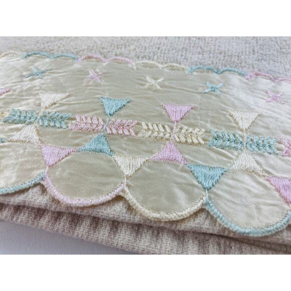 Bathworks Vintage 3 Piece Towel Set Pastel Satin Triangle Barth & Dreyfuss USA - Picture 3 of 11